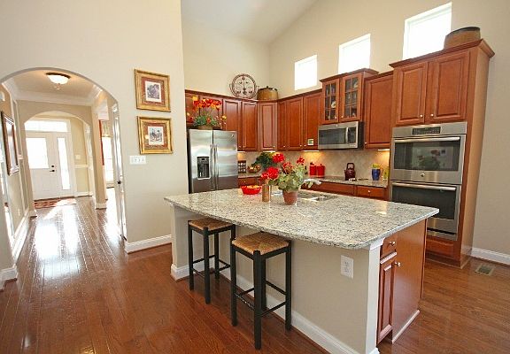 5th image of 137 Turkey Trot Ln