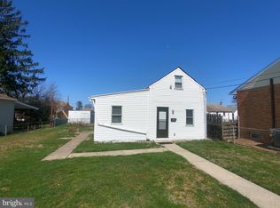 9228 Ditman St, Philadelphia, PA 19114