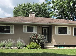 112 Lincoln Ln S, Brookings, SD 57006