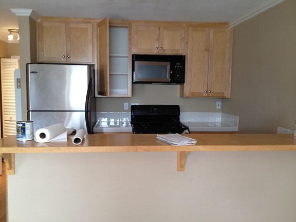 5th image of 2652 A St APT E