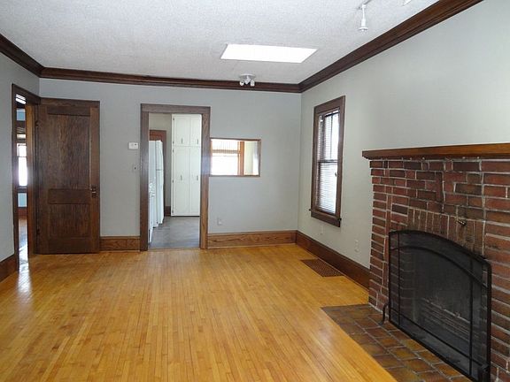 4th image of 4529 Nokomis Ave S