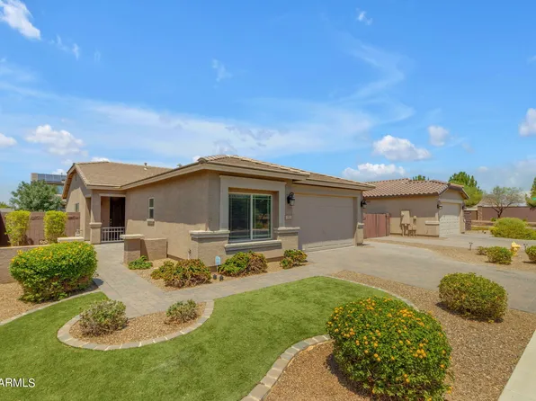 92 W STRAWBERRY TREE Avenue, Queen Creek, AZ 85140