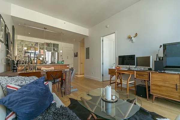 Rented by Fiddler Realty | media 29