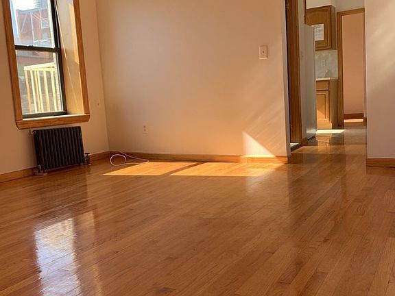 5th image of 57 Kenmare St APT 23