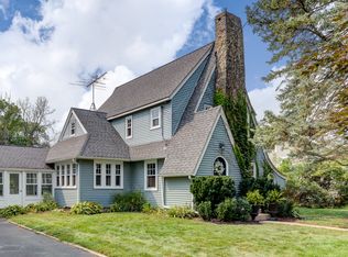 5N440 School St, Wayne, IL 60184