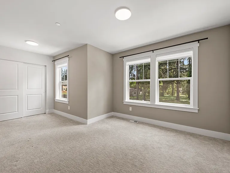 9509 186th Ct NE — Photo 14