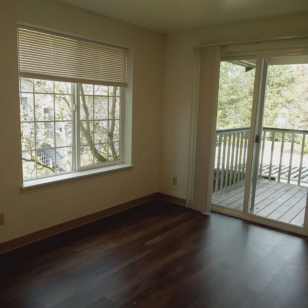 Creekwood Apts — Photo 3