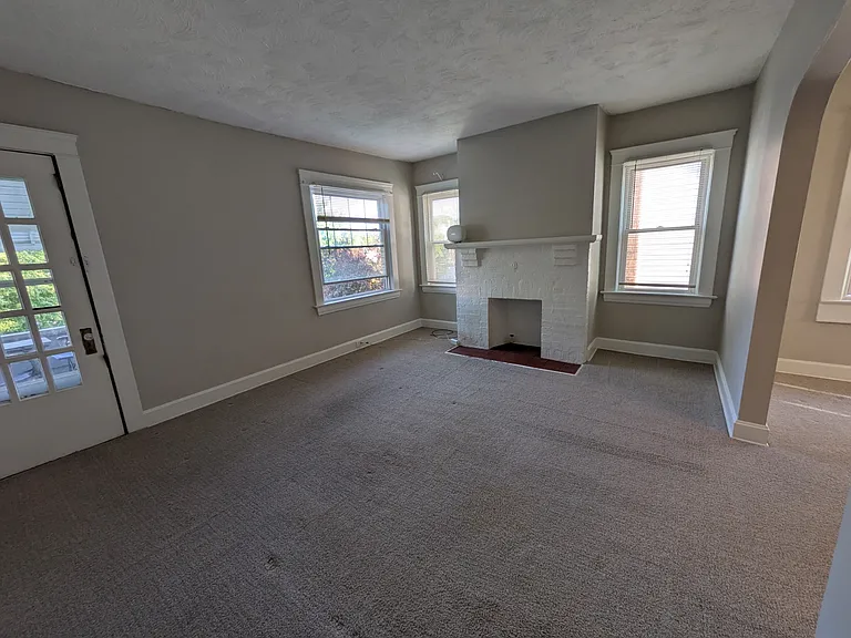 1658 Woodward Ave #UP — Photo 12