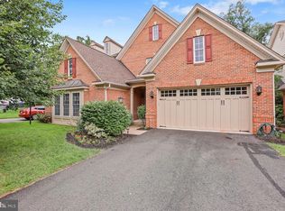 20375 Potomac Landing Ter, Sterling, VA 20165