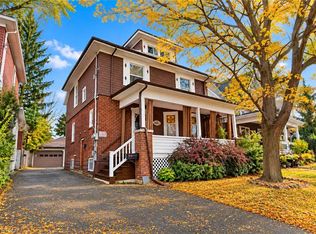 4602 Ryerson Cres, Niagara Falls, ON L2E 1E2