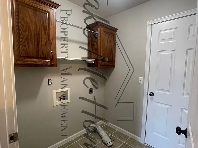 4652 Blackfoot Dr — Photo 7