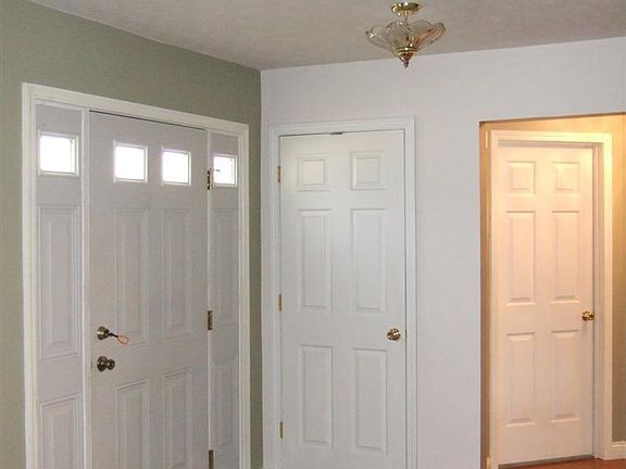 4th image of 135 Myers Creek Ln
