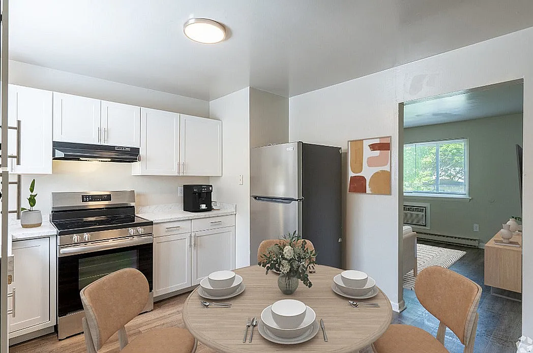Madison Terrace Apartments — Photo 1