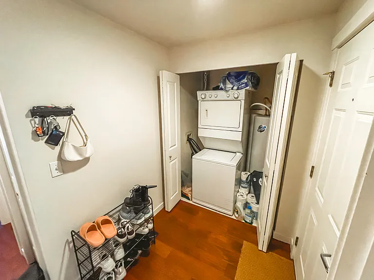 3043 14th Ave W #C — Photo 24