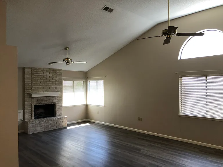 6710 Ambush Dr — Photo 13