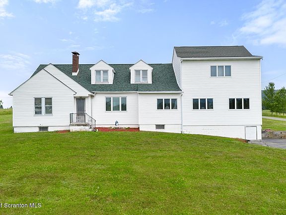 4th image of 1768 Greenfield Rd