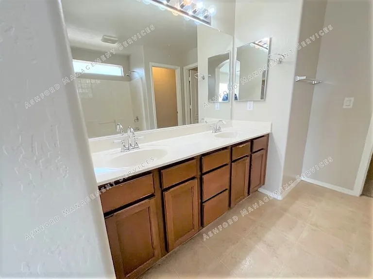 2417 S 90th Gln — Photo 33