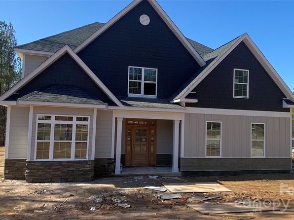 227 Heartland Dr, Rock Hill, SC 29732
