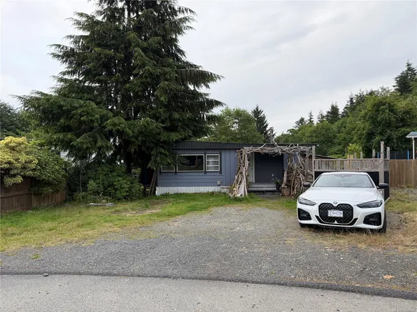 6015 Hunt St, Pt Hardy, BC V0N 2P0