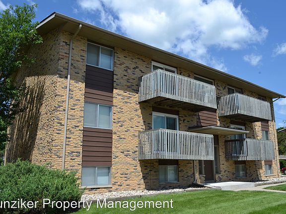 2nd image of 2503 Ferndale Ave Unit 3