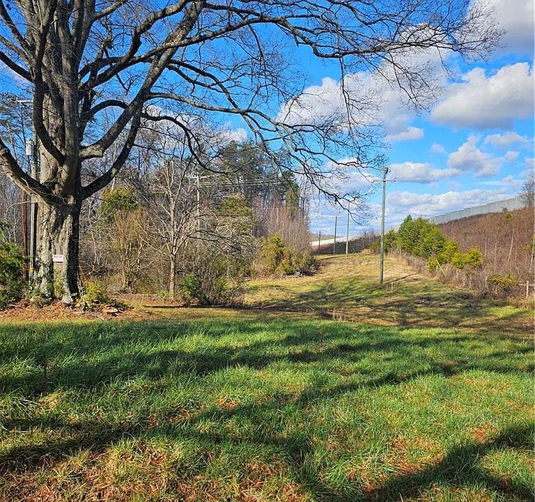 1st image of 2231 Pisgah Church Rd #3C