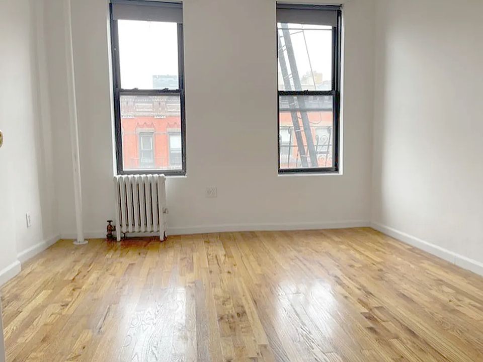 1st image of 222 W 20th St APT 13