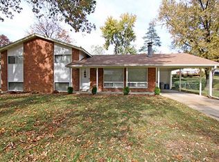 12321 Promenade Ln, Saint Louis, MO