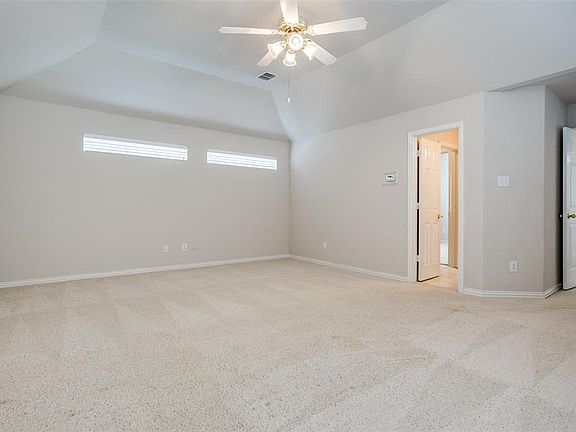 2nd image of 4300 Orchard Gate Ln