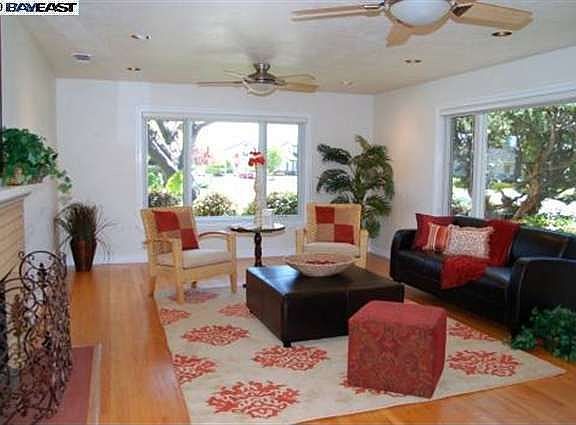 Living room with fireplace