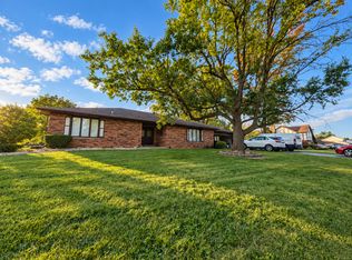24732 S Mulberry Ln, Crete, IL 60417