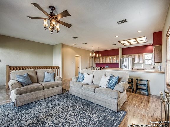 5th image of 1263 Trailridge Dr