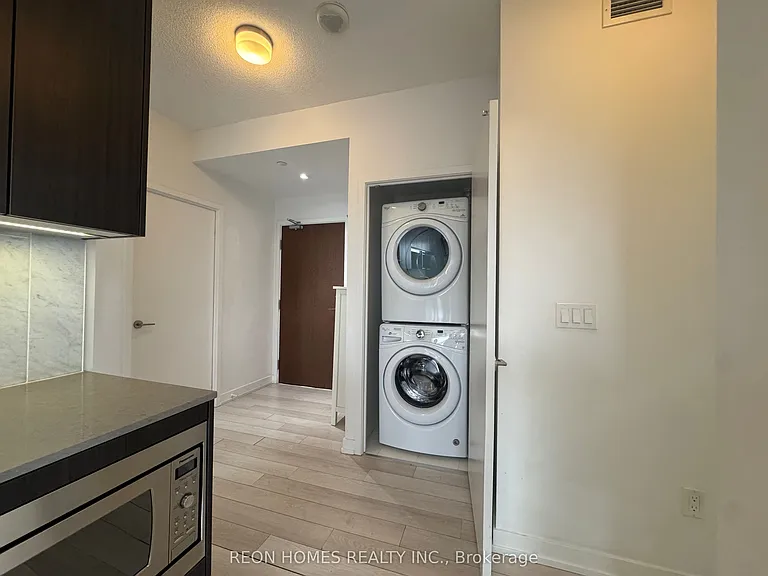 115 McMahon Dr #1603 — Photo 24