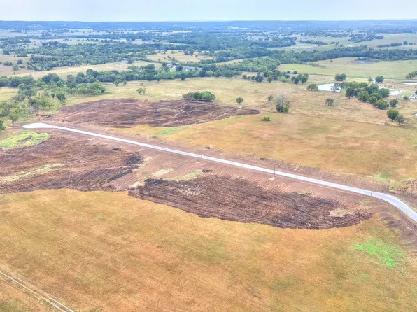 7866 Homestead Dr, Mounds, OK 74047