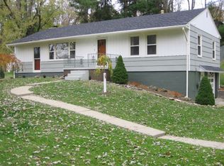 10 Mohler Ln, Athens, OH 45701