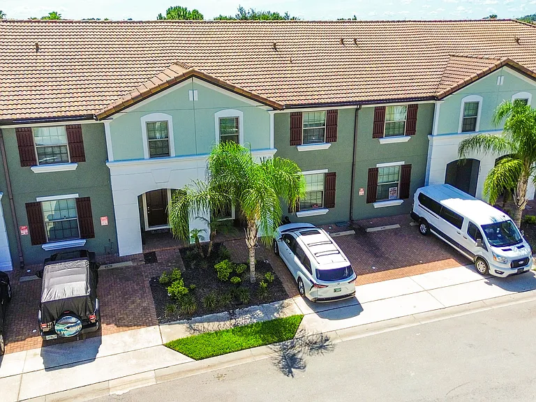 4582 Terrasonesta Dr — Photo 5