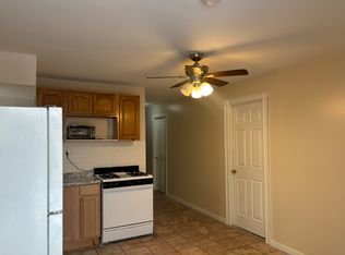 72 Sumo Village Ct, Newark, NJ 07114
