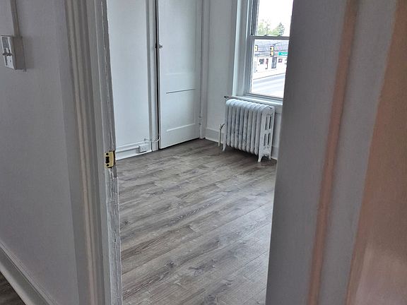5th image of 14 Ridge Rd #8