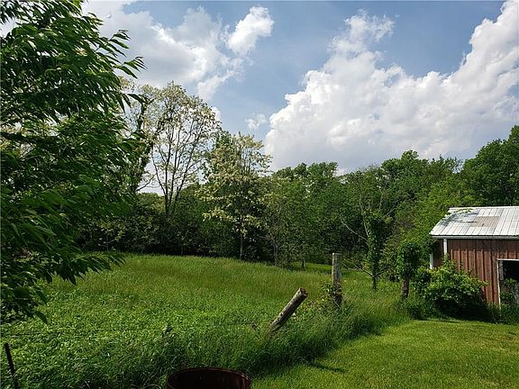 4th image of 674 W County Road 500 S