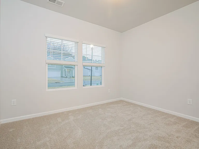 448 Hallingsfield Way — Photo 15