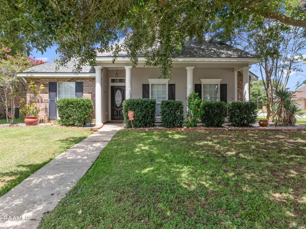 119 Tulip Tree Ln, Broussard, LA 70518
