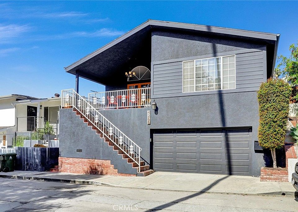 1st image of 4265 Yosemite Way