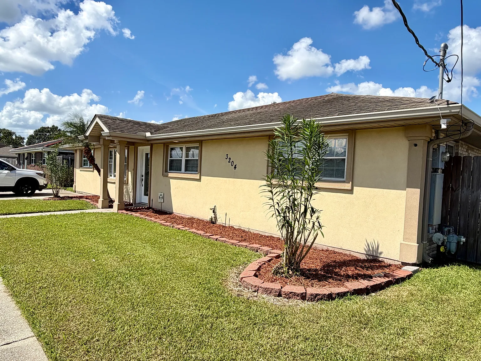 3 bed, 1500 sqft, $1,850 — Photo 2