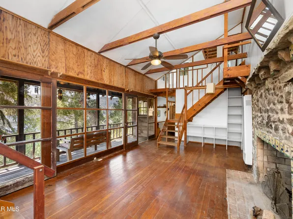 141 Lake Sherwood Dr, Thousand Oaks, CA 91361