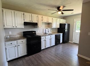 416 Poplar St #416, Versailles, KY 40383