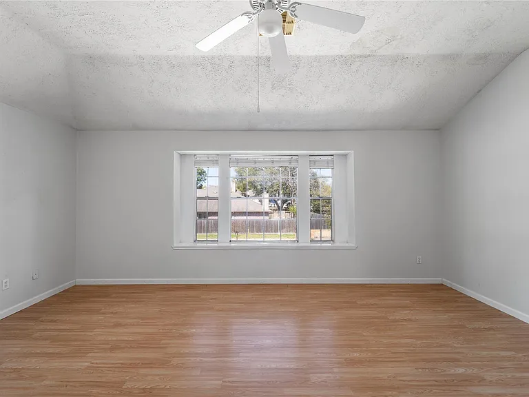11959 Swords Creek Rd — Photo 23