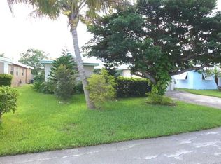 3904 E Lake Ter, Miramar, FL 33023