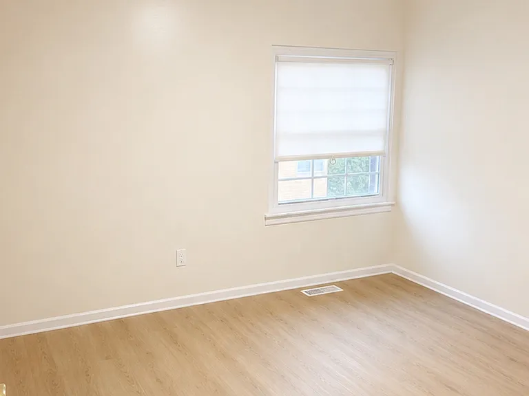 357 Wayne St #1B — Photo 8