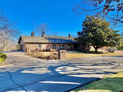 1906 Honeysuckle St, Mountain Home, AR, 72653