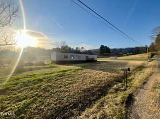 4213 Kiser Rd, Coeburn, VA 24230