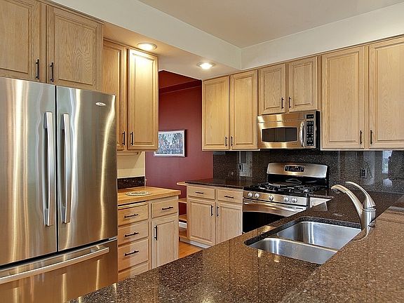 2nd image of 9821 NE Riverbend Dr Unit C104